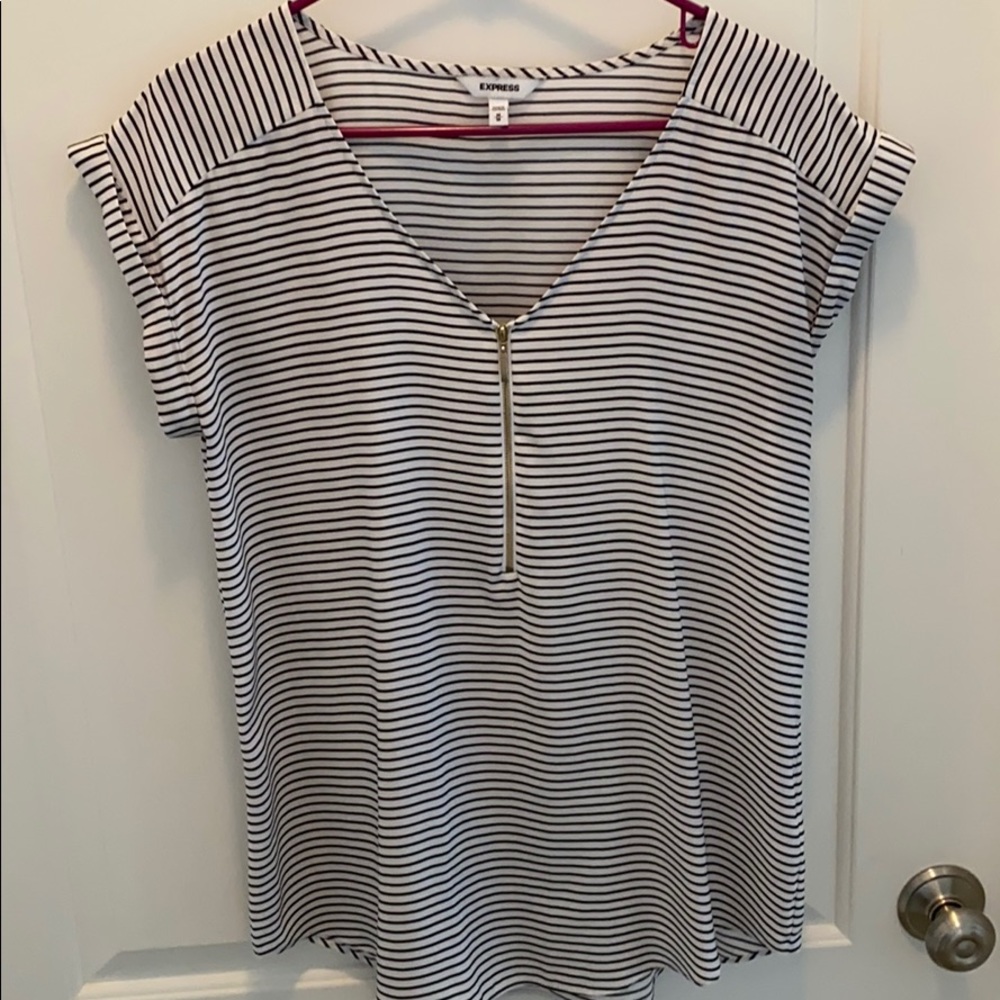 Express Striped V-Neck Zippered Blouse